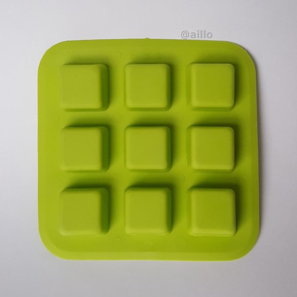 IKEA PLASTIS Ice cube tray, green - Picture 4 of 14